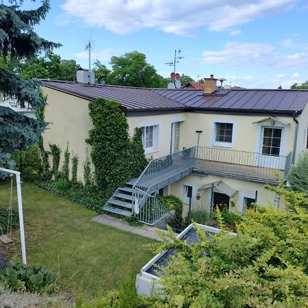 Apartament U Letiste Kněževes Zewnętrze zdjęcie